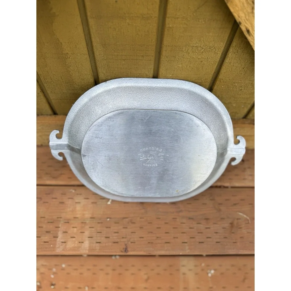 Guardian Service 3-Star Heavy Cast Aluminum Oval‎ Fish Steak Sizzler Tray 15